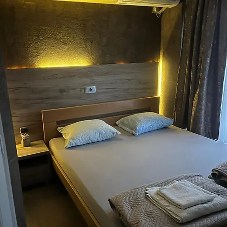 Apartamento Skopje Apartment *