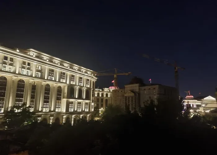 Skopje Apartment アパート